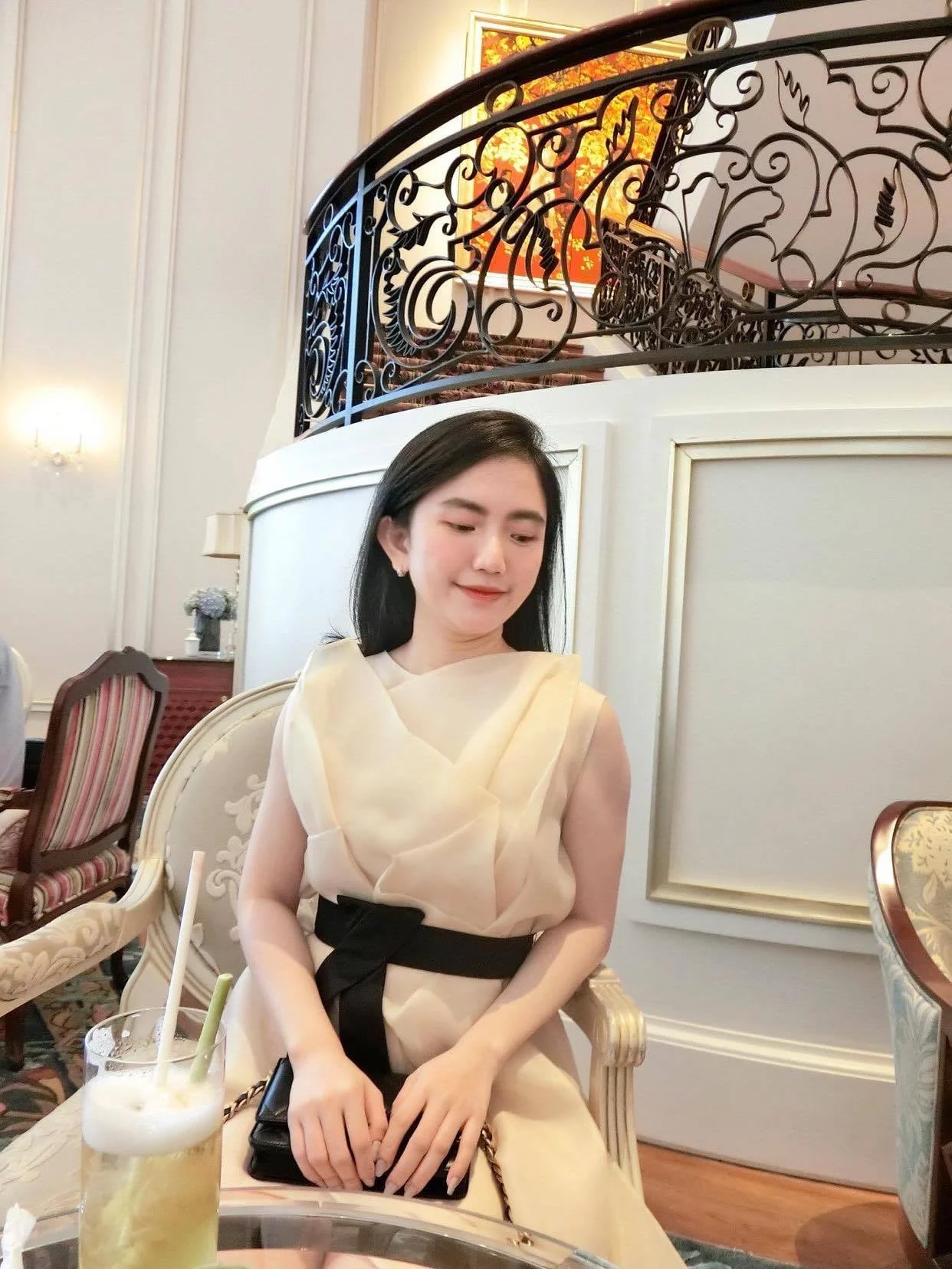 Các cô gái 18 của chúng tôi