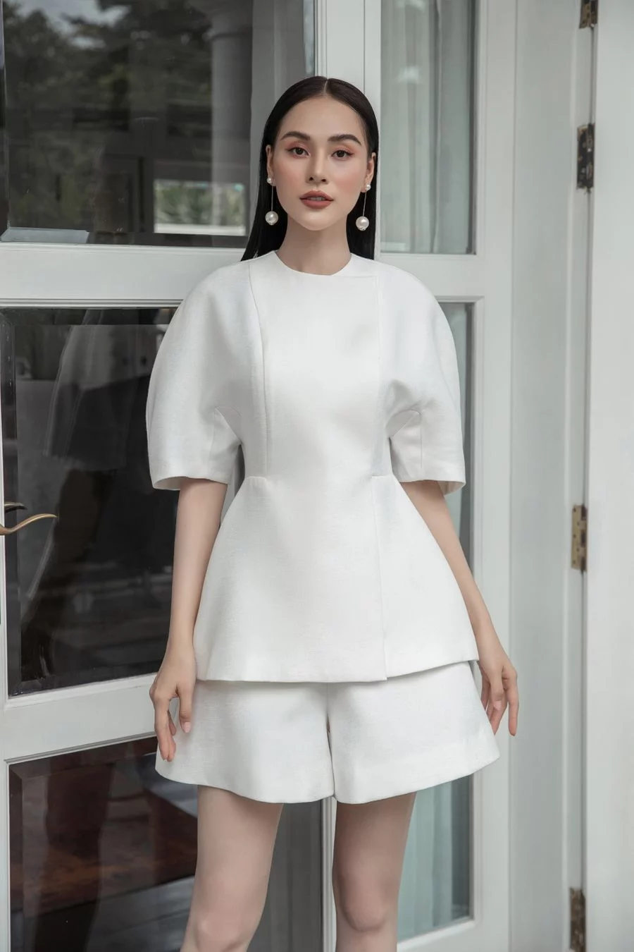 White On White - How To Wear? 4