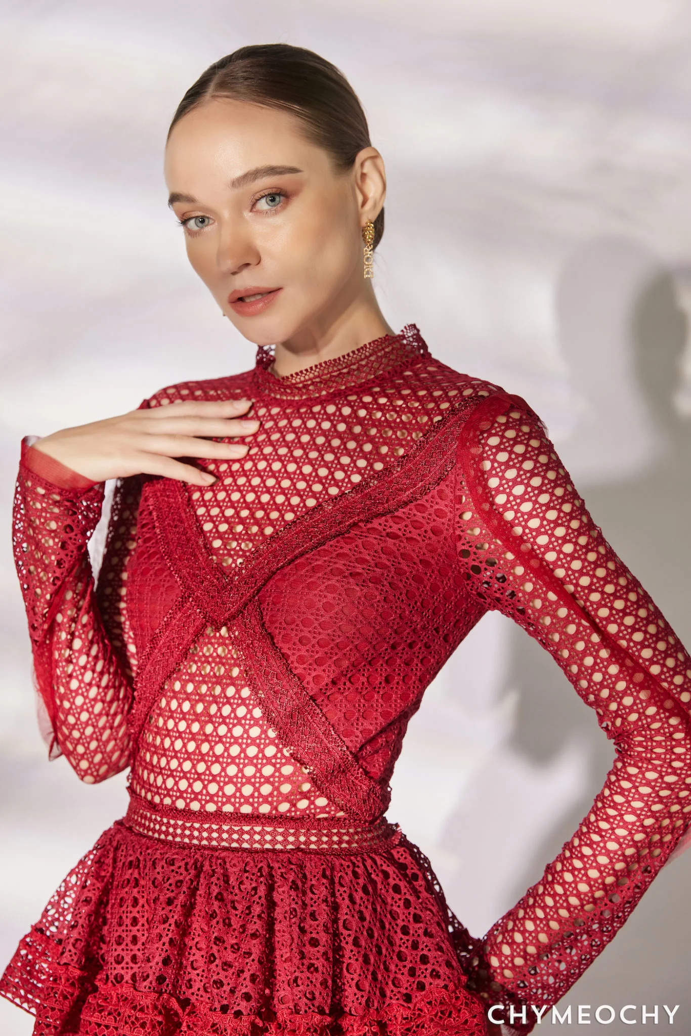 3 bộ đầm dự tiệc Giáng sinh lộng lẫy HẤP DẪN tâm trí bạn 8