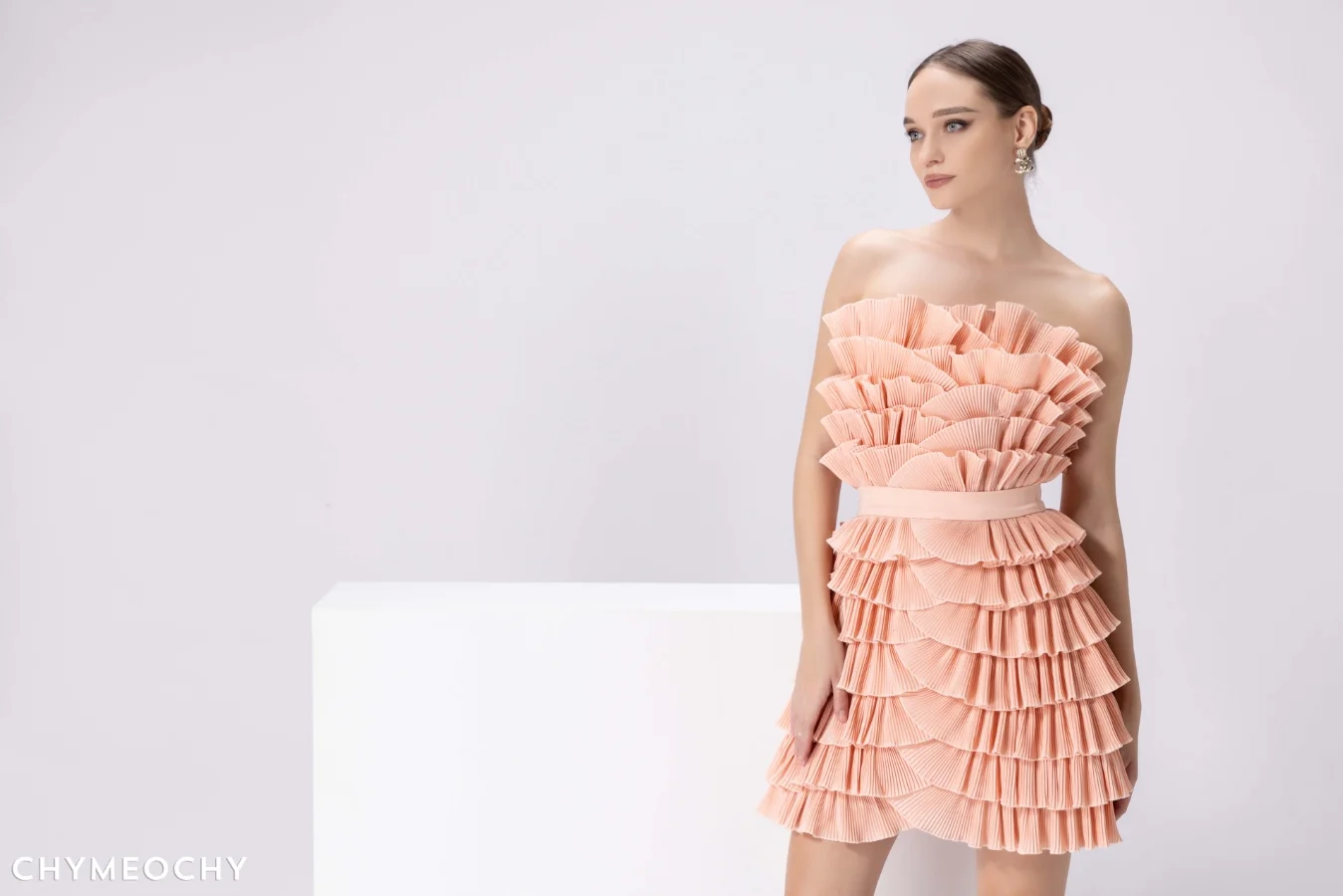 Top 10 Outfit Ideas to Make Valentine's Day Special! 4