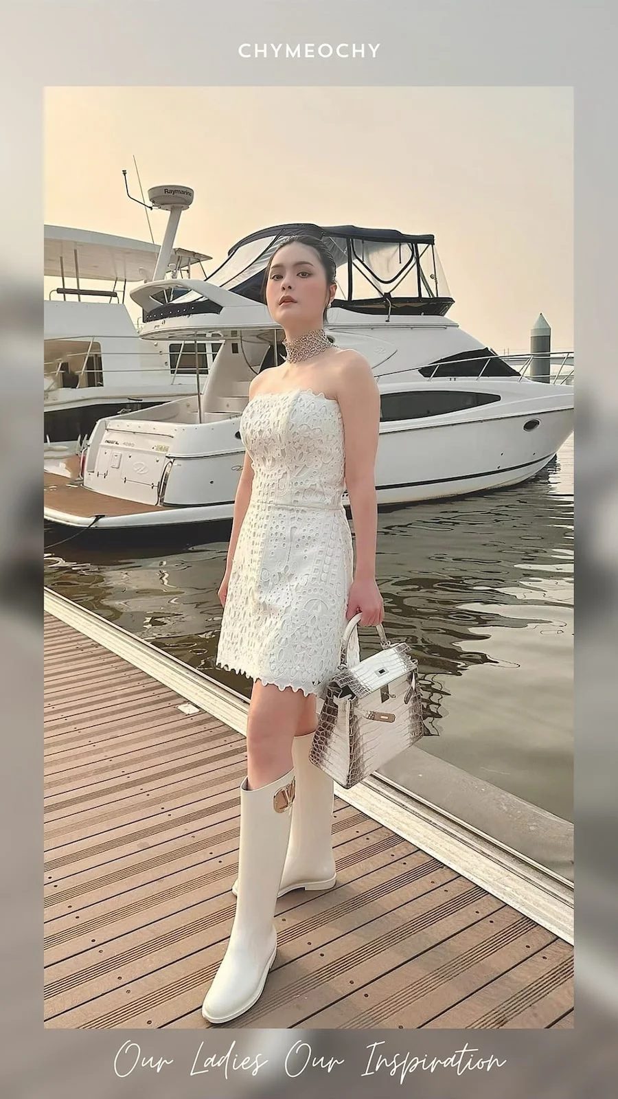 Gorgeous Doan Di Bang In A Corset Dress 7 CHYMEOCHY Gorgeous Doan Di Bang In A Corset Dress 6