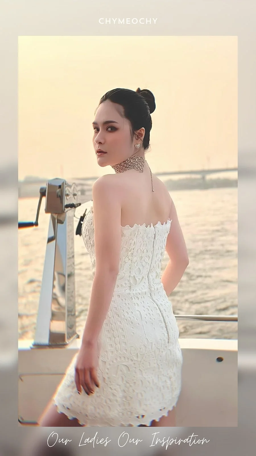 Gorgeous Doan Di Bang In A Corset Dress 4 CHYMEOCHY Gorgeous Doan Di Bang In A Corset Dress 3