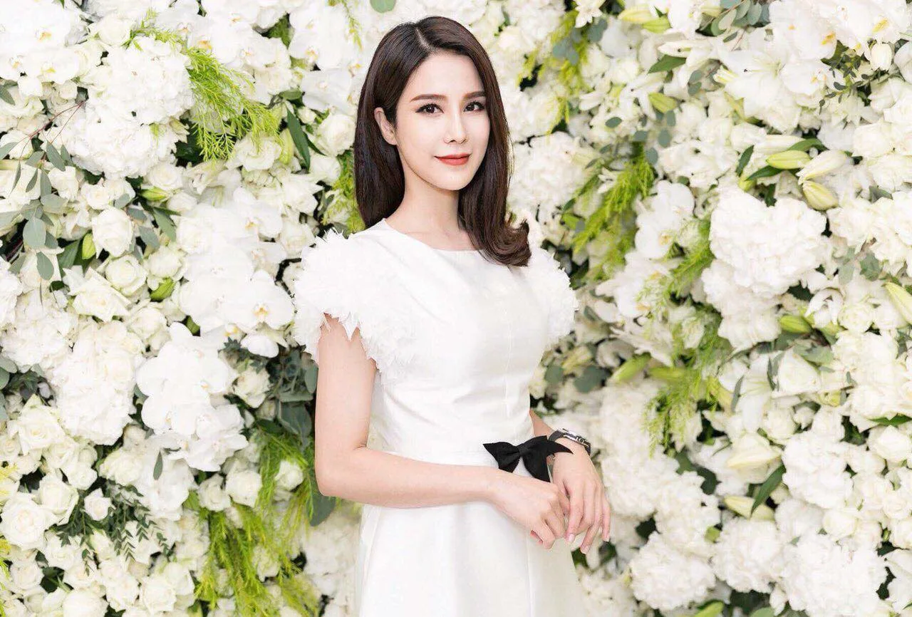 The Star-Studded Journey with CHYMEOCHY: A Testament of Trust and Elegance 2