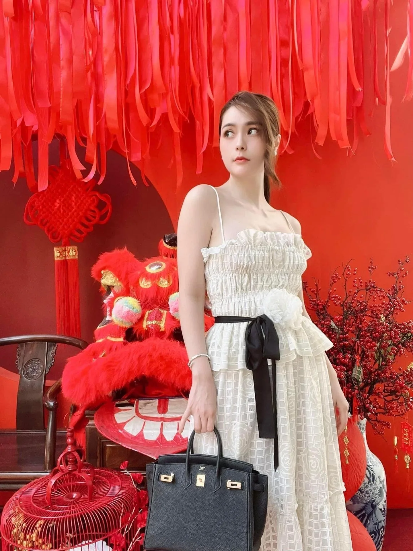 Doan Di Bang Shines Brightly in CHYMEOCHY's Dresses 3