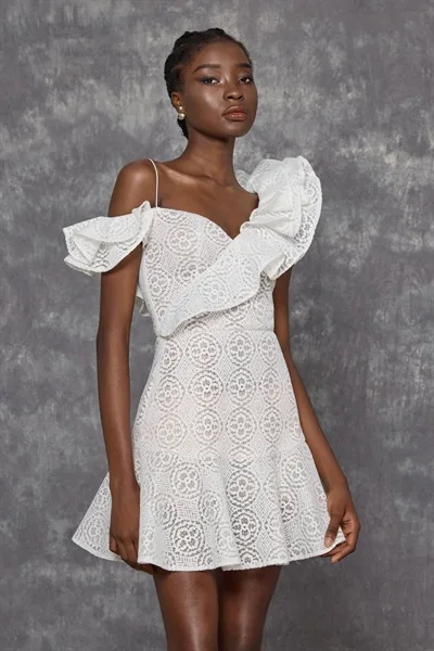 Quyến rũ dễ dàng: Bộ sưu tập thuần khiết và sang trọng từ CHYMEOCHY 5 CHYMEOCHY Quyến rũ dễ dàng: Bộ sưu tập thuần khiết và sang trọng từ CHYMEOCHY 5