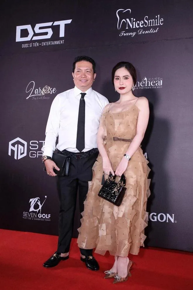 Các quý cô của chúng ta 129